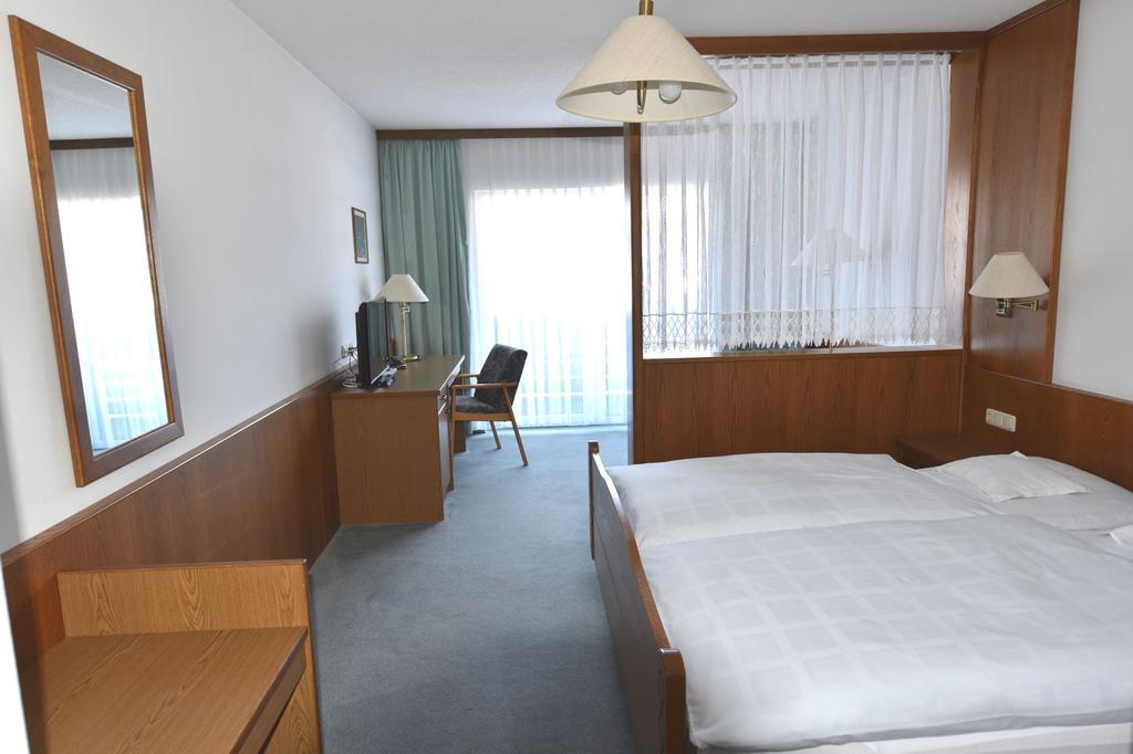 Urlaubshotel Binder Büchlberg المظهر الخارجي الصورة